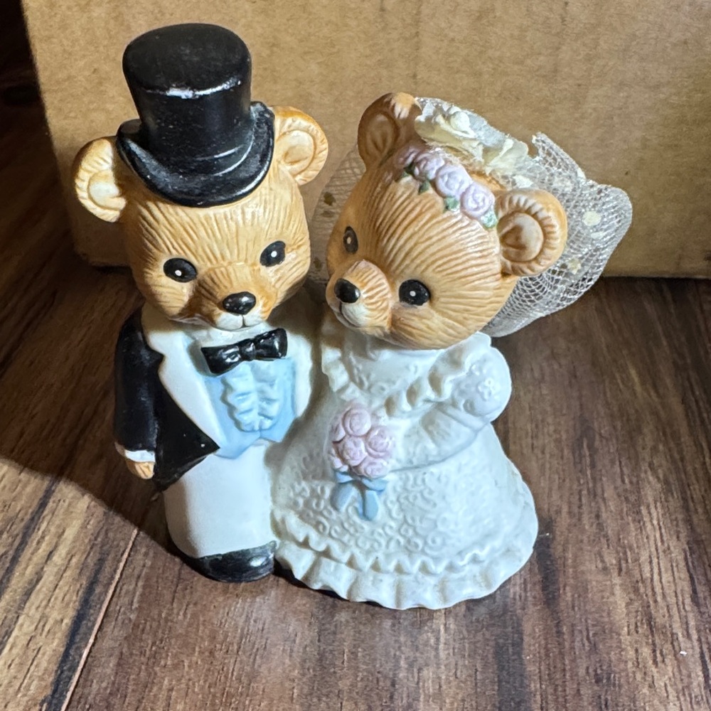 Vintage Homco Charming Porcelain Teddy Bears Bride and Groom Wedding Bear